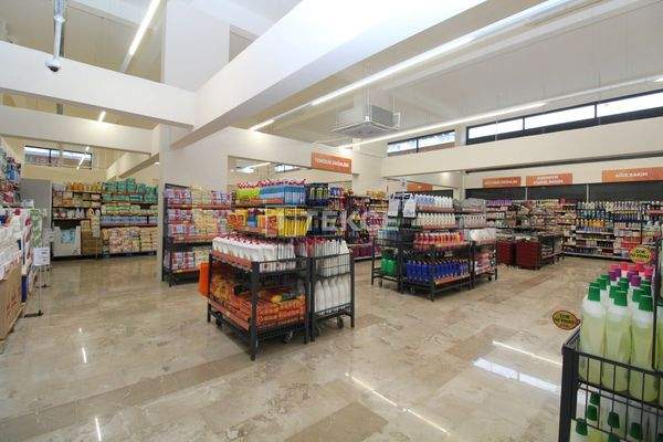 Shops with Tenant on the Main Street in Altındağ Ankara