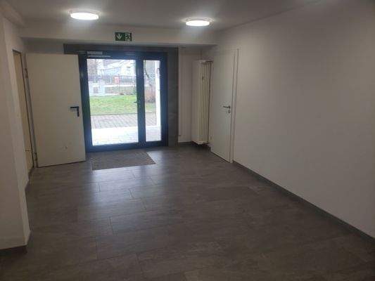 Eingangsbereich (Straße)