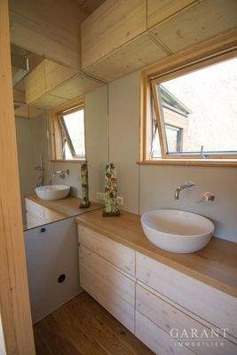 Ein-Bad-Stiel-und-Geschmackvoll