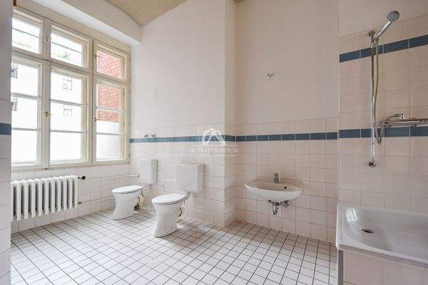 Räumlichkeiten / premises