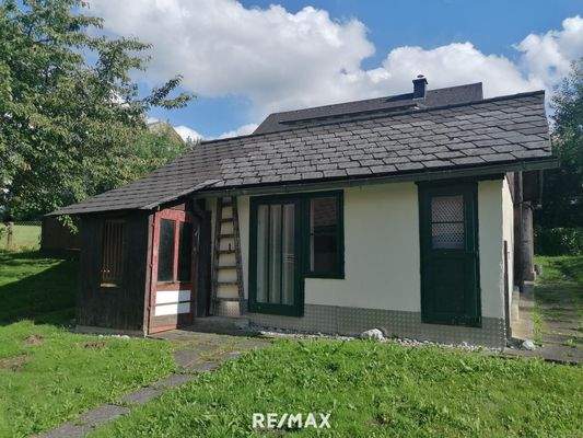 Nebengebäude mit Kleintierstall