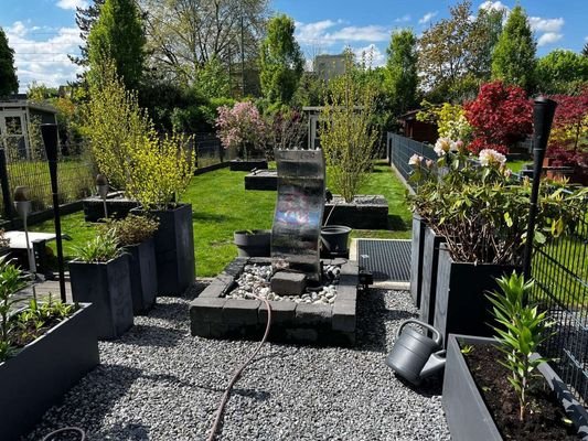 Garten bei Sonne