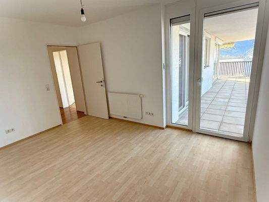 Zimmer 1 mit Terrassenzugang Norden