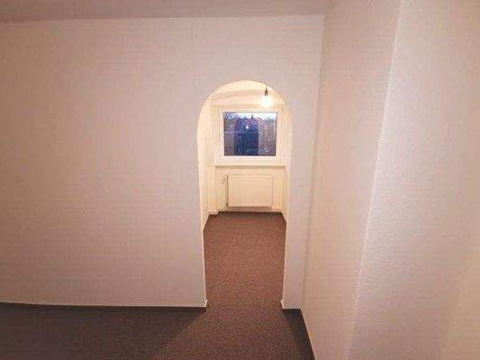 Zugang zum begehbaren Kleiderschrank.jpg