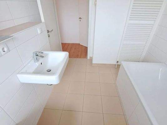 5ebe54b6-a194-4ace-a131-19ffabc99ca5