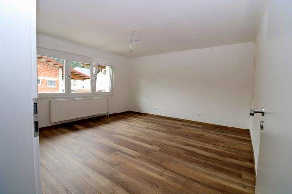 Zi 4 li hinten außen.JPG