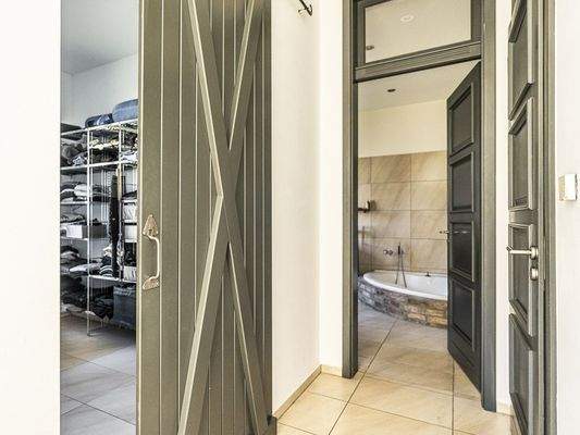 Hochwertige Türen auf Maß