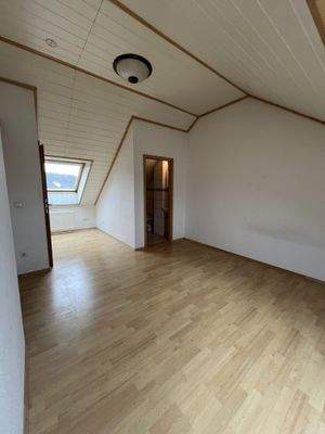 Dachgeschoss mit separatem WC