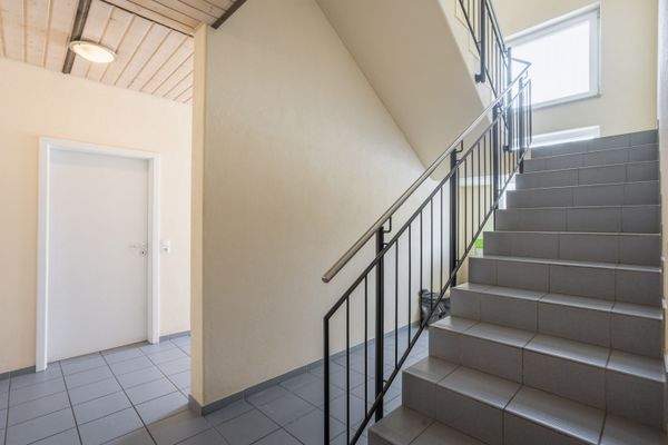 Produktions- und Lagerhalle