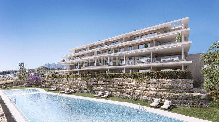 Seaviews Apartments with Generous Terraces in Estepona