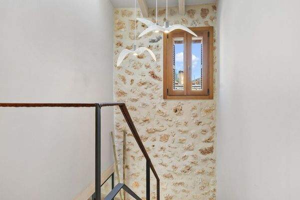 Aufgang in den ersten Stock