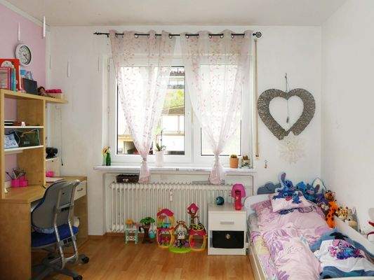 Kinderzimmer/Büro