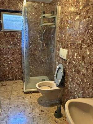 das Duschbad im UG