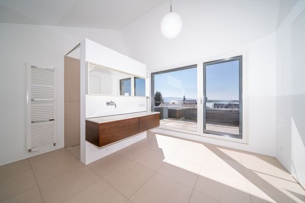 Aussicht_Wellnessbad_DG