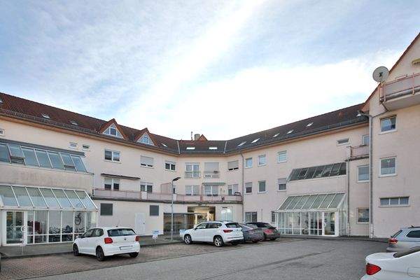 Stellplätze und Anlieferung