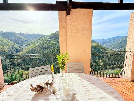 AP_868_TERRA_ITALIA_IMMOBILIEN_LIGURIEN_APRICALE_V