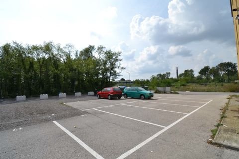 Felixdorf Garage, Felixdorf Stellplatz