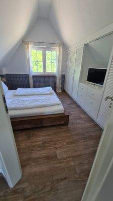 Zweites Schlafzimmer.jpg