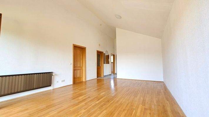 Wohn- und Essbereich