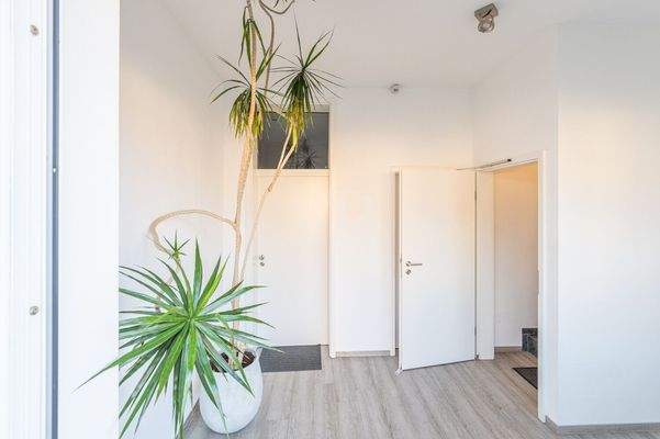 Eingang EG/DG Wohnungen