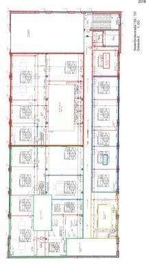Geb. E 1. OG 319 m² rot markiert