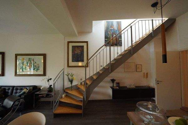 Treppenaufgang zur Dachterrasse