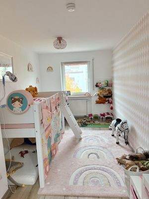 Kinder-/Schlafzimmer 1 OG