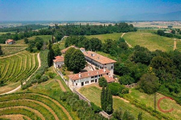 Liegenschafz Manzano (4)