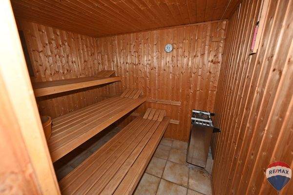 UG Sauna innen
