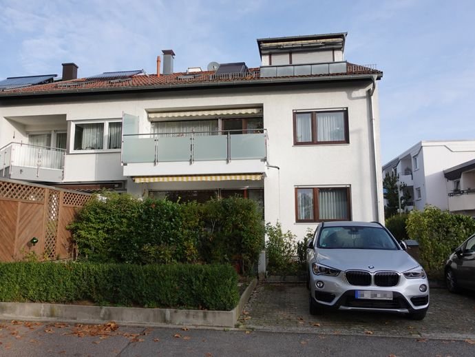 Ihr neues Zuhause! 3 Zimmer Wohnung mit Terrasse in Leonberg-Höfingen