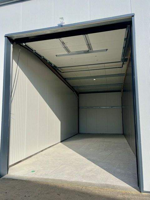 Oldenburg i.H. Halle, Oldenburg i.H. Hallenfläche