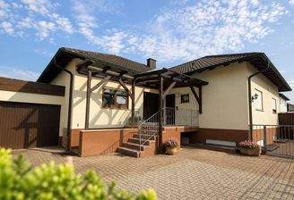 Vorderansicht Haus