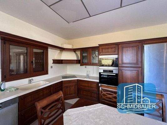 Kreta, Kapariana: Freistehendes Haus mit großem Garten am Ortsrand bei Mires