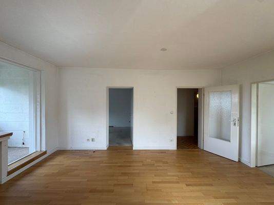 Wohnzimmer Diele und SZ Zugang