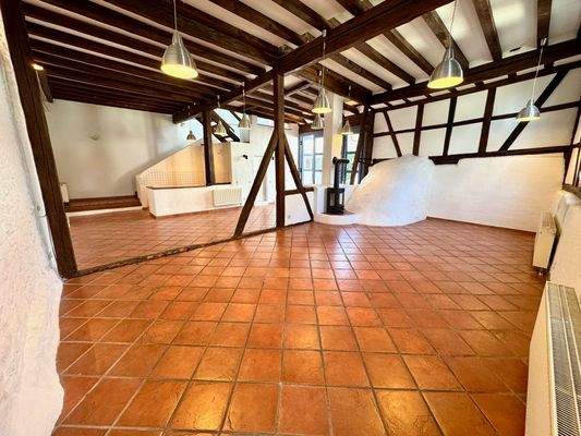 B12 Wohnzimmer Scheune.jpg