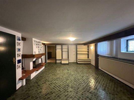 Partykeller im Untergeschoss 