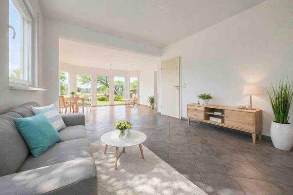 Wohn- und Esszimmer EG (digital gestaged)