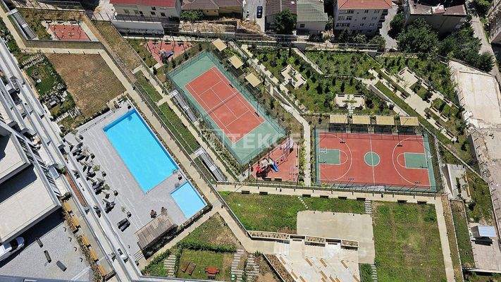 Apartments with 24/7 Security and Pool in Istanbul Maltepe