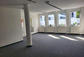 großzügige Bürofläche