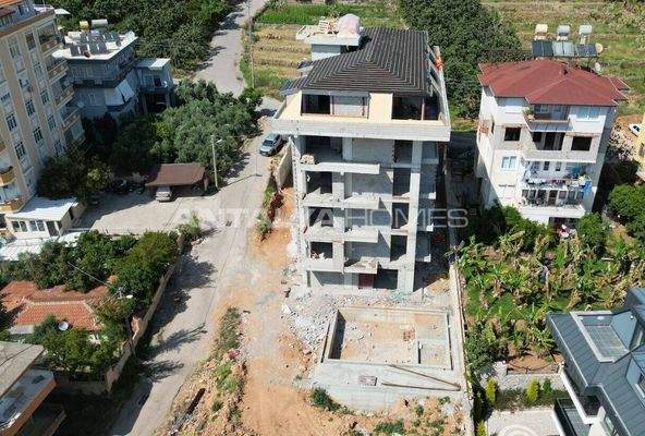 Sea-View Flats with Pool in Central Alanya