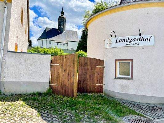 Tor Nebengebäude Gasthof