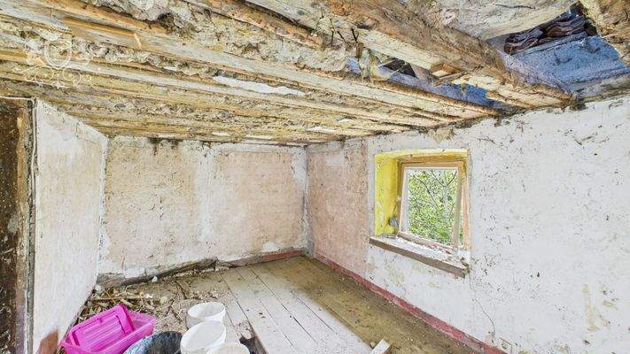 CAM01984G0-PR0469-STILL008