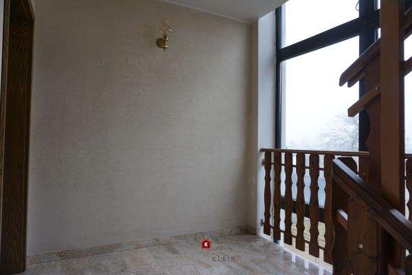 das Treppenhaus im OG