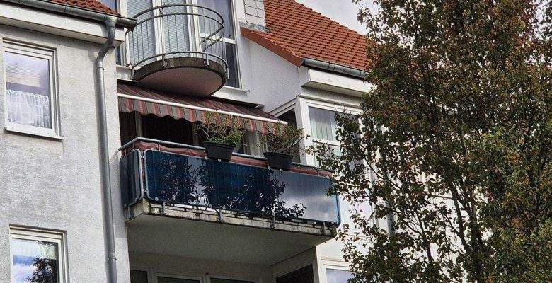 Blick zum Balkon der Wohnung.jpg