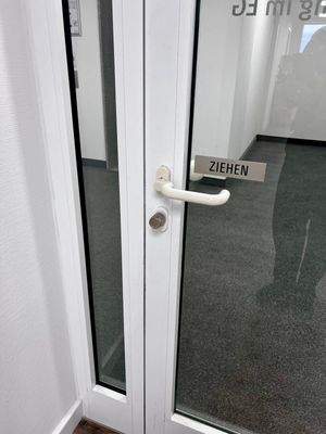 PHOTO-2025-10-29-08-52-32 2.jpg