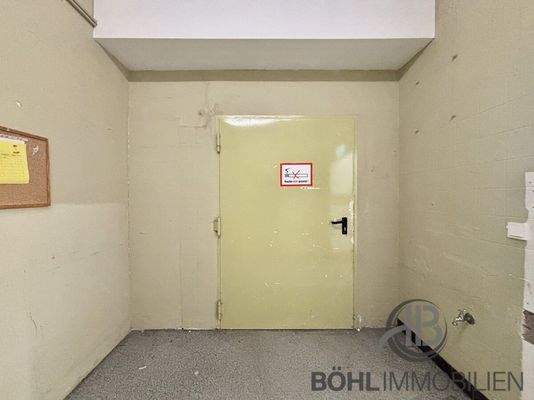 Schleuse zum Verkaufsraum