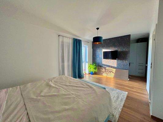 Schlafzimmer + Ankleide