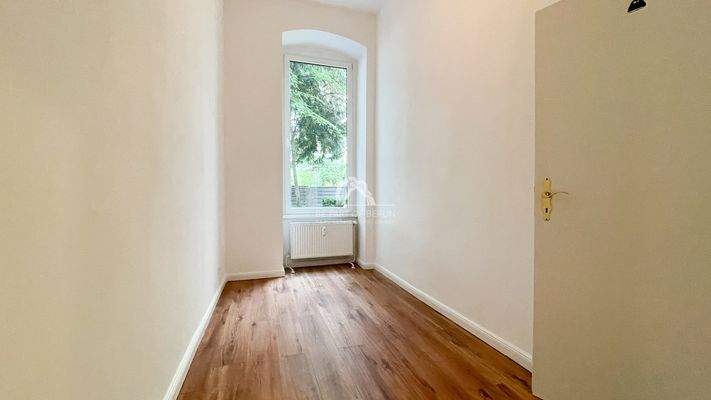 Zimmer 4 / room 4
