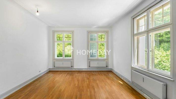 1. OG Schlafzimmer 1 1