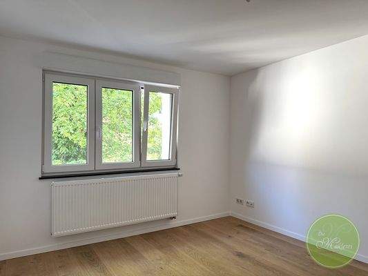  ... und Schlafzimmer.